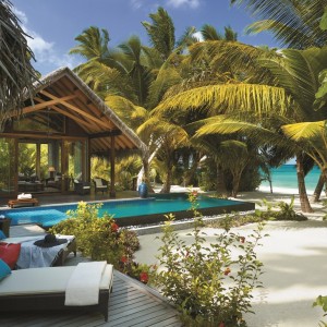 Beach Villa – private pool and beach